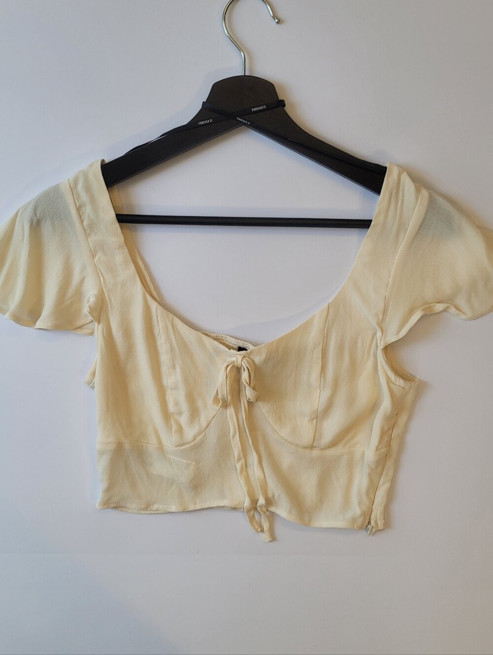 NWT Forever 21 Cream Tie Front Crepe Crop Top - S